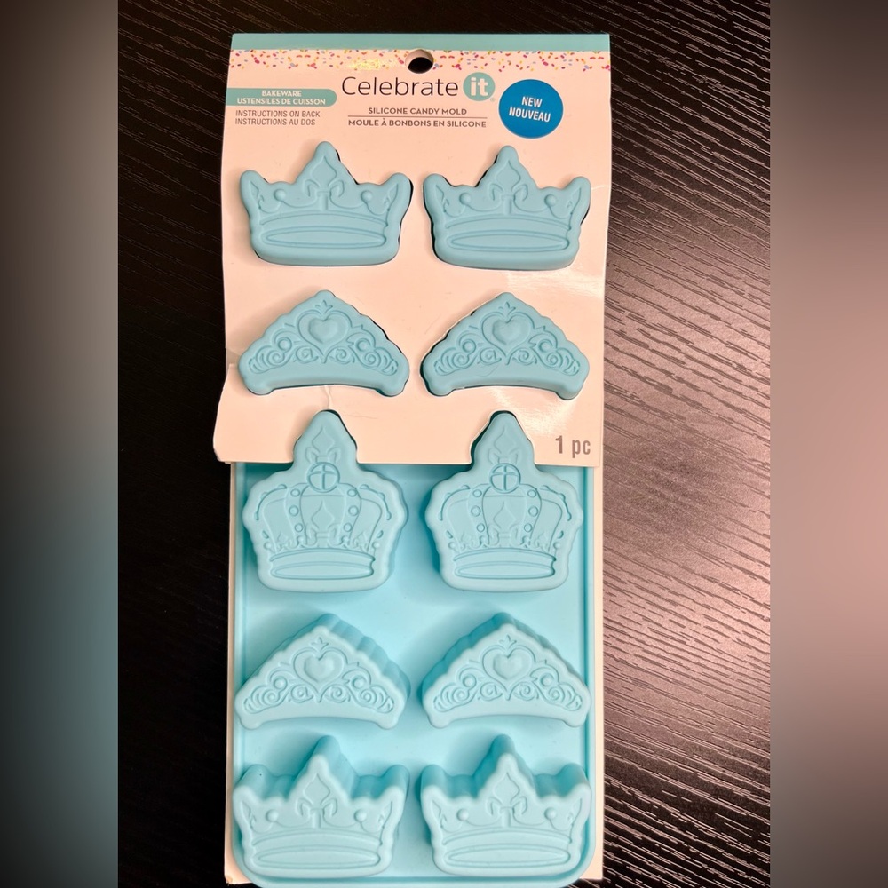 Blue Crown Silicone Candy Mold